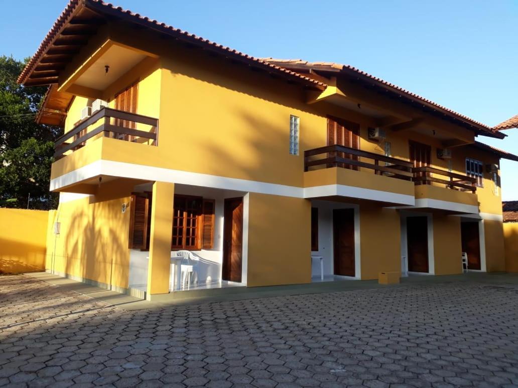 250m Mar,canasvieiras,ap 2, 2 Quartos Remo 2 *