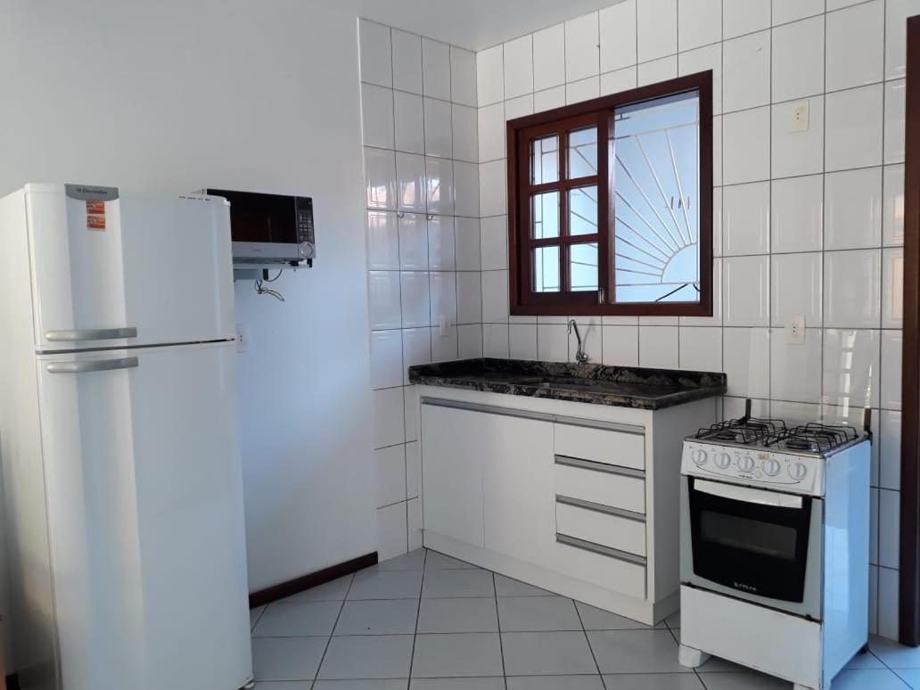 Apartment 250m Mar,canasvieiras,ap 2, 2 Quartos Remo 2 *